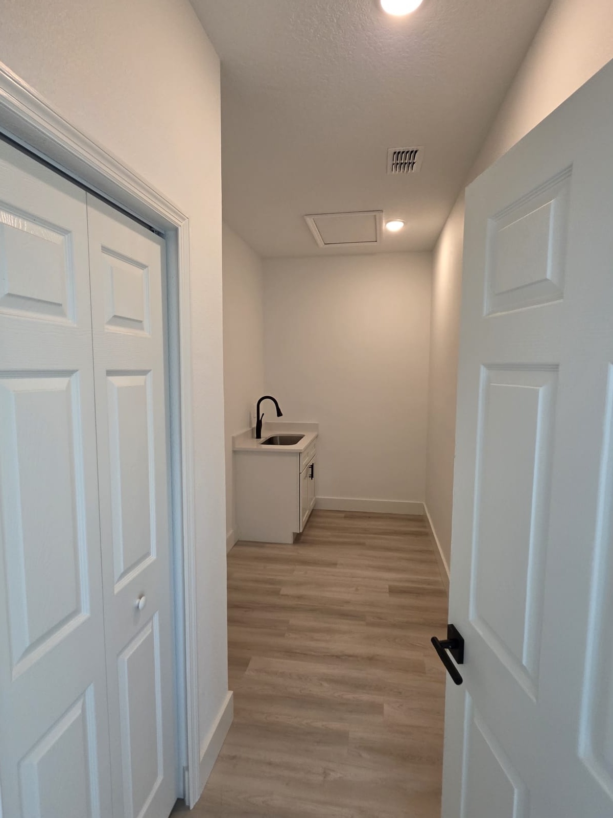 Brand-New 4-Bedroom Home on 2.11 Acres with Pole Barn Near Ocala | Living Quarters | For Sale