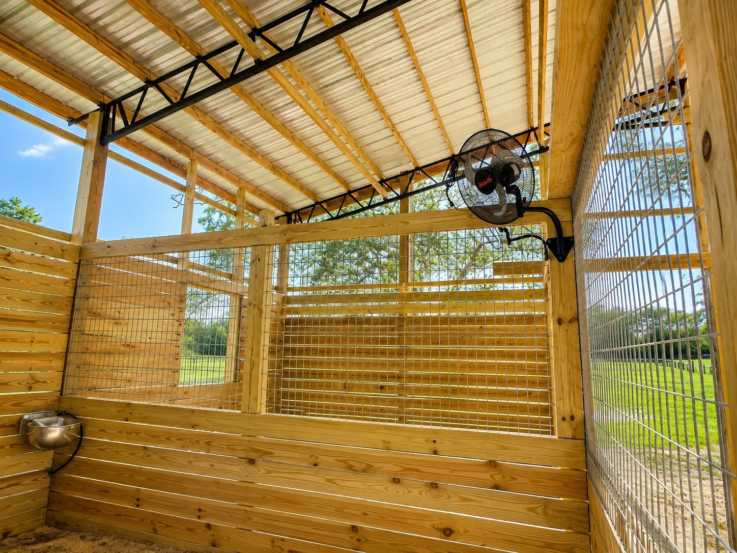5.16-Acre Turnkey Equestrian Property Near Ocala, Florida | Living Quarters + Stables | For Sale