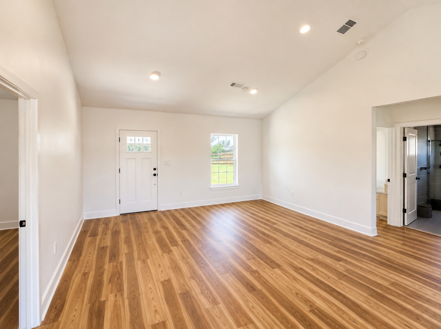 5.16-Acre Turnkey Equestrian Property Near Ocala, Florida | Living Quarters + Stables | For Sale