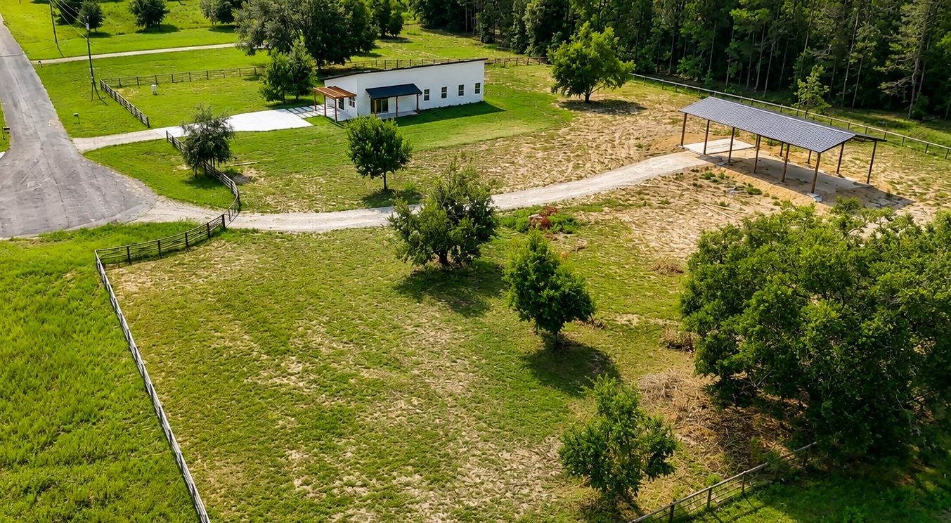Brand-New 4-Bedroom Home on 2.11 Acres with Pole Barn Near Ocala | Living Quarters | For Sale