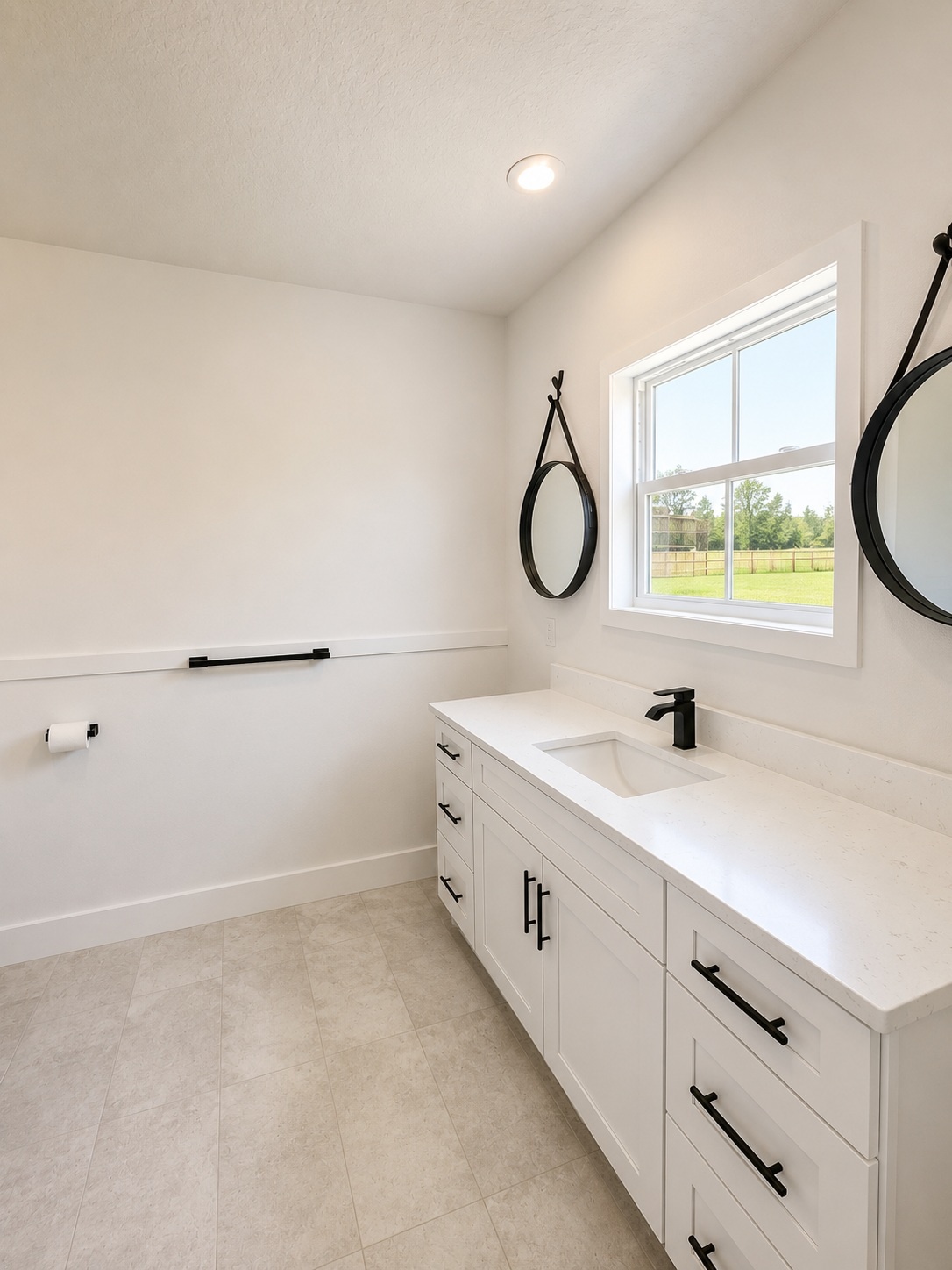 5.16-Acre Turnkey Equestrian Property Near Ocala, Florida | Living Quarters + Stables | For Sale